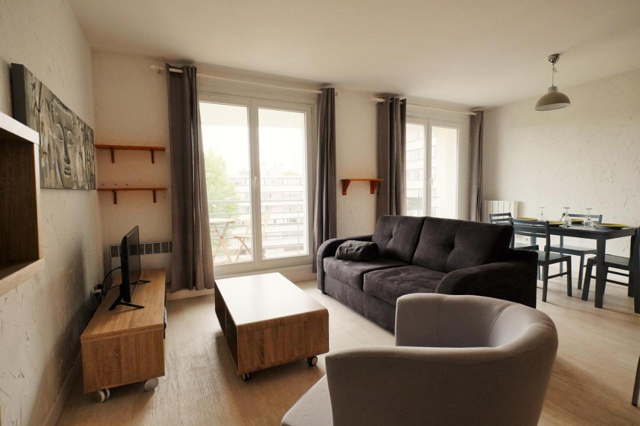 70 M2 Avec Balcons Et Parking Apartment Lille Exterior photo